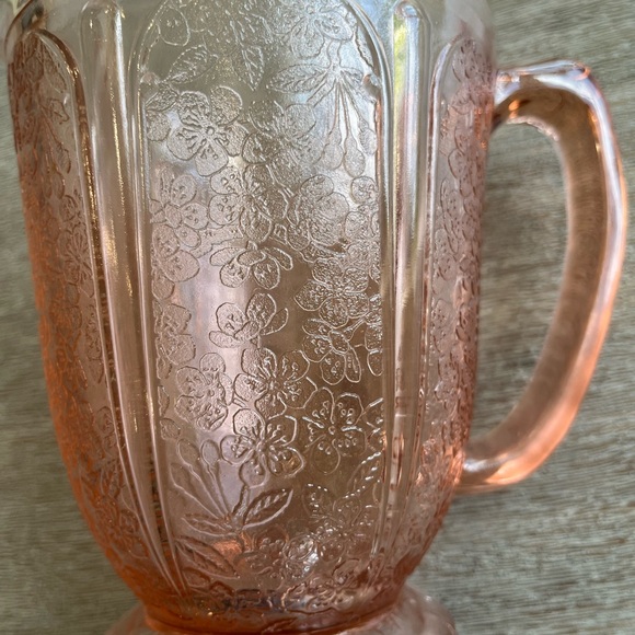 Vintage Depression Glass Pitcher - Picture 4 of 7